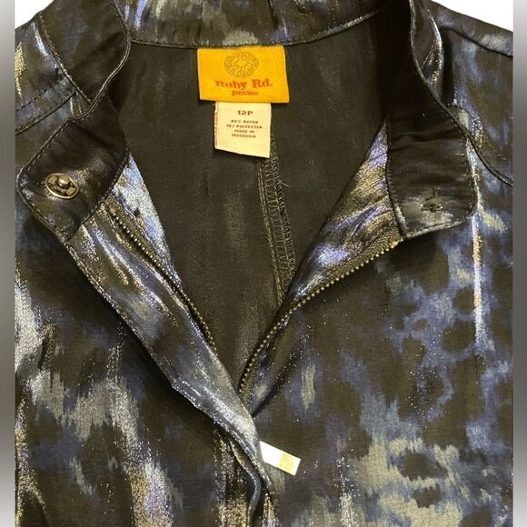 Ruby Red Brand~ Blue Shimmer Animal Print Blazer Size 12P - Picture 5 of 5